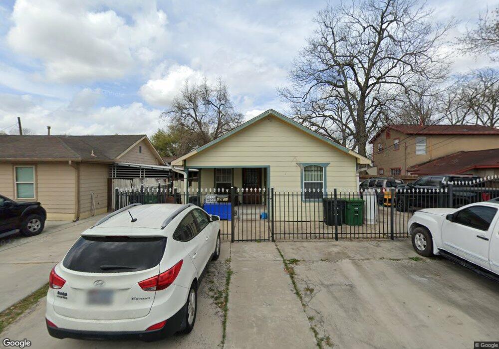 4903 Jewel St, Houston, TX 77026 - photo 1