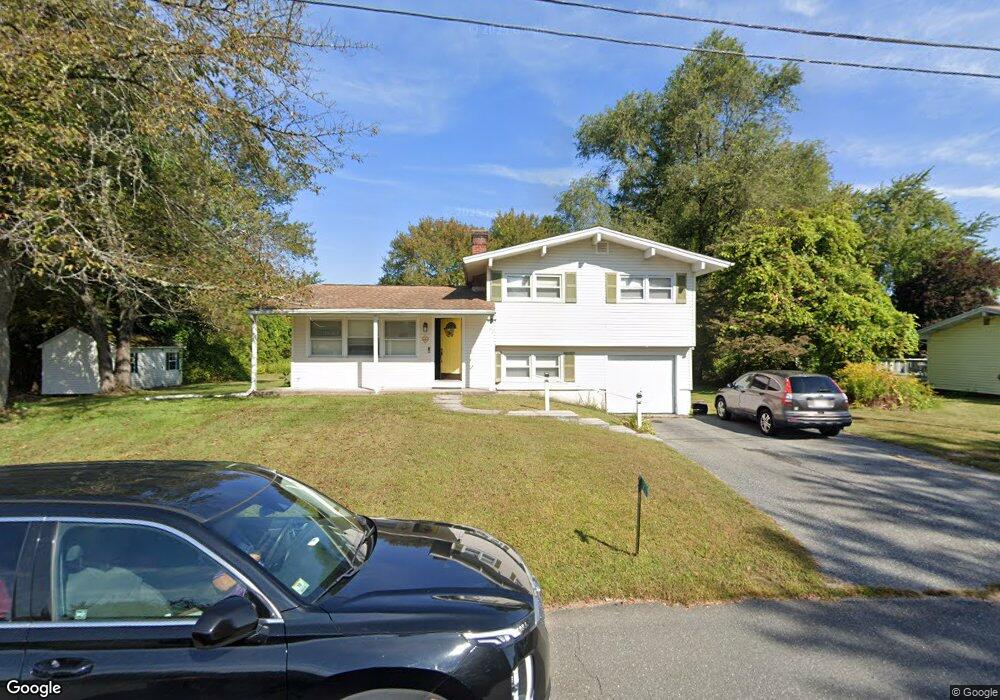 22 Circle Dr, Granby, MA 01033 - photo 1