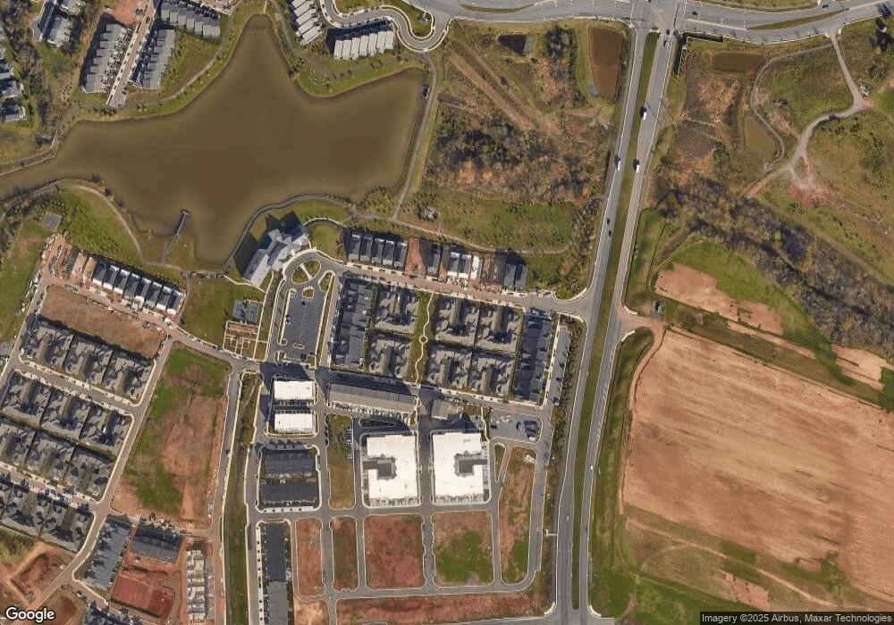 42883 Beaver Crossing Square, Ashburn, VA 20148 - photo 1