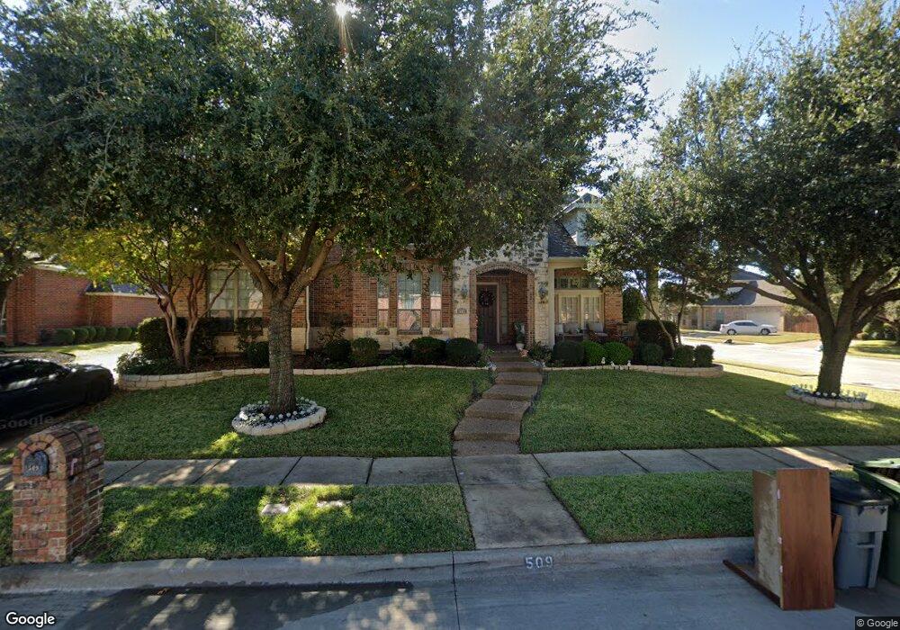 509 Dalton Dr, Hurst, TX 76054 - photo 1