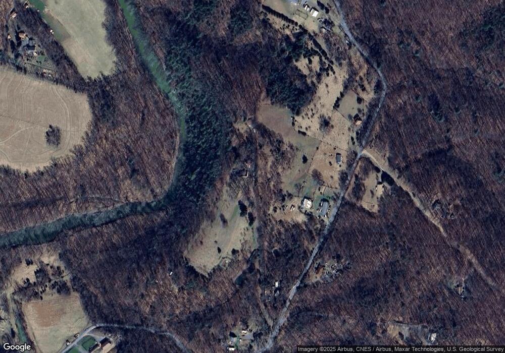 491 Shade Ln, Berkeley Springs, WV 25411 - photo 1