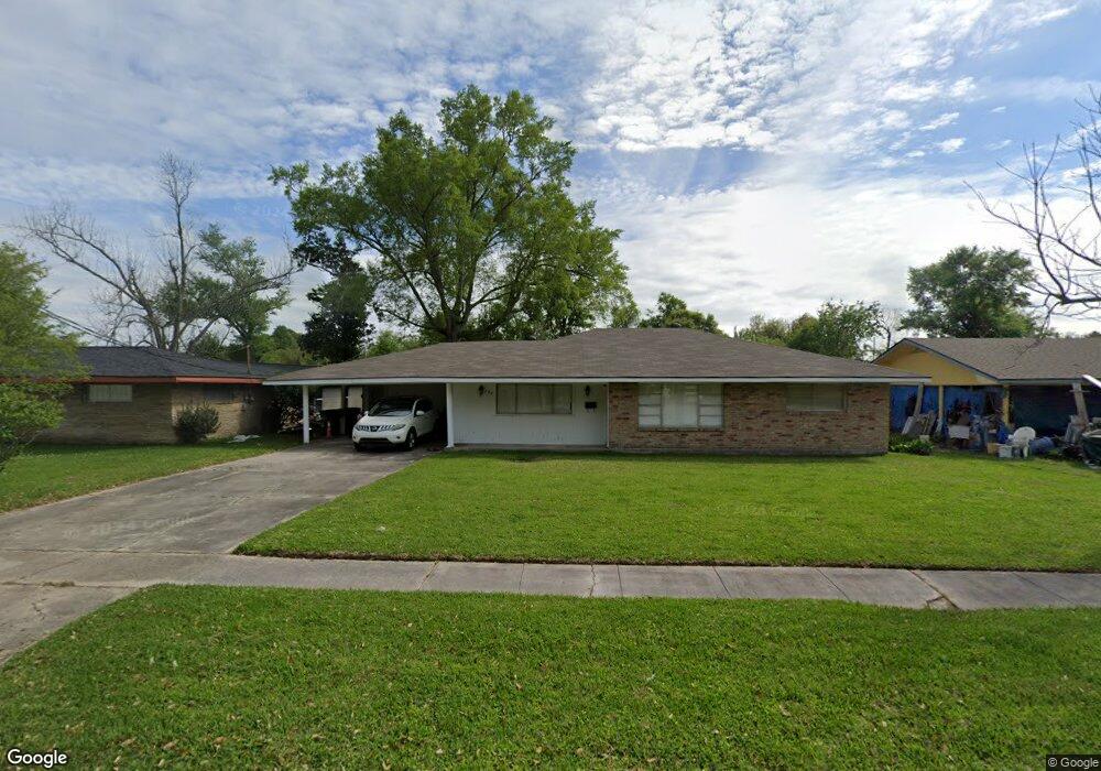 920 Cherryhill St, Lake Charles, LA 70607 - photo 1