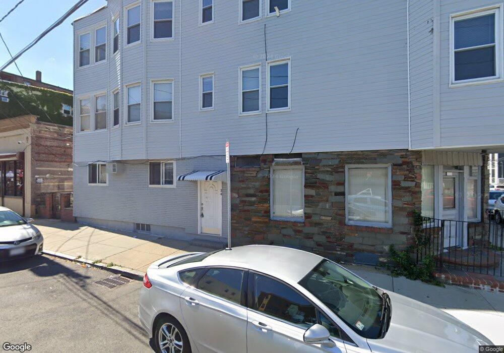 20 Breed St unit 1, Boston, MA 02128 - photo 1
