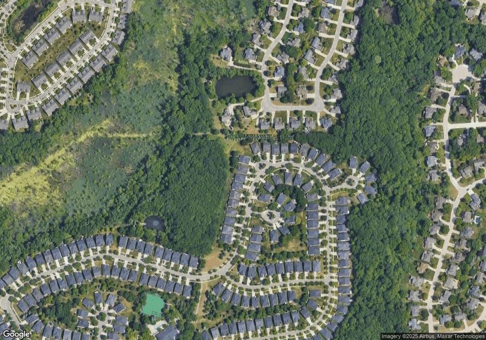 3952 Hillsdale Dr unit 198, Auburn Hills, MI 48326 - photo 1