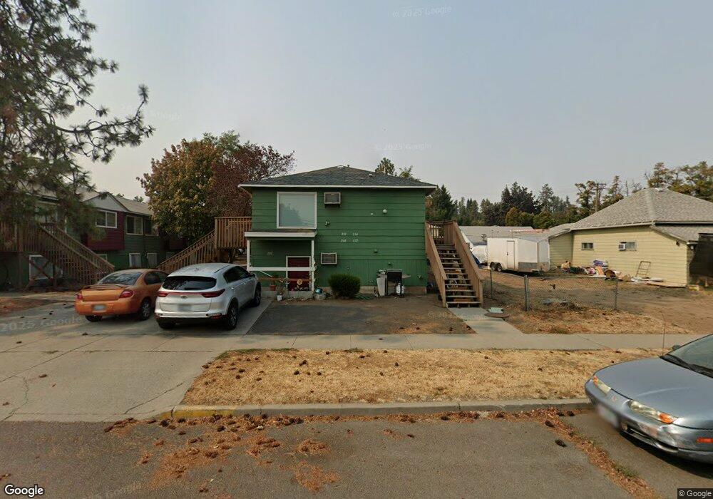 210 W 2nd St, Cheney, WA 99004 - photo 1