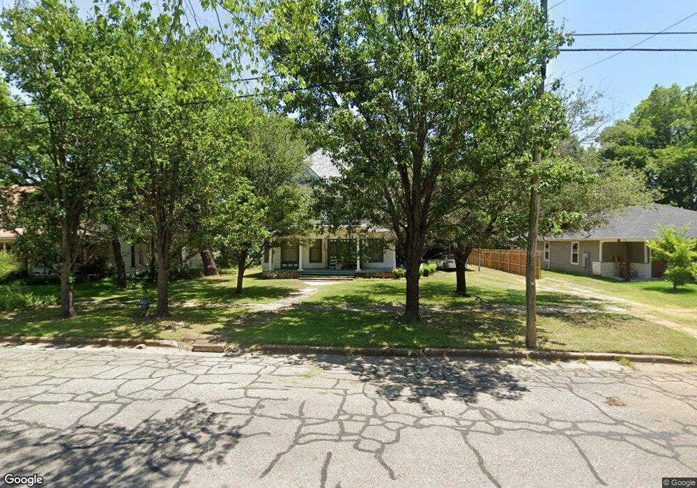 1016 N Main St, Bonham, TX 75418 - photo 1
