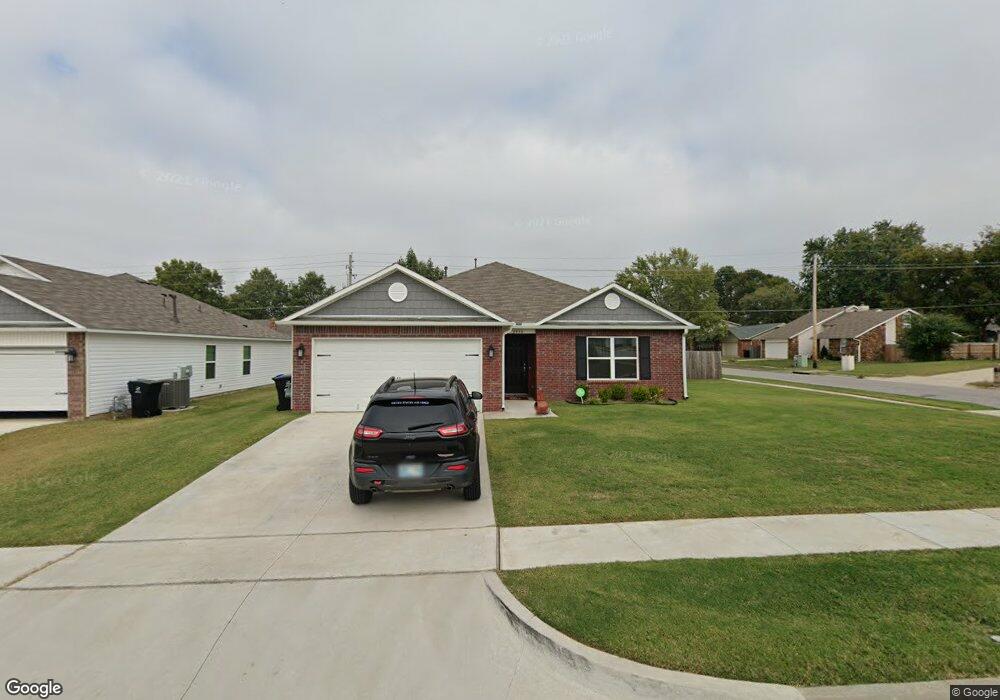 2930 E Pittsburg St, Broken Arrow, OK 74014 - photo 1