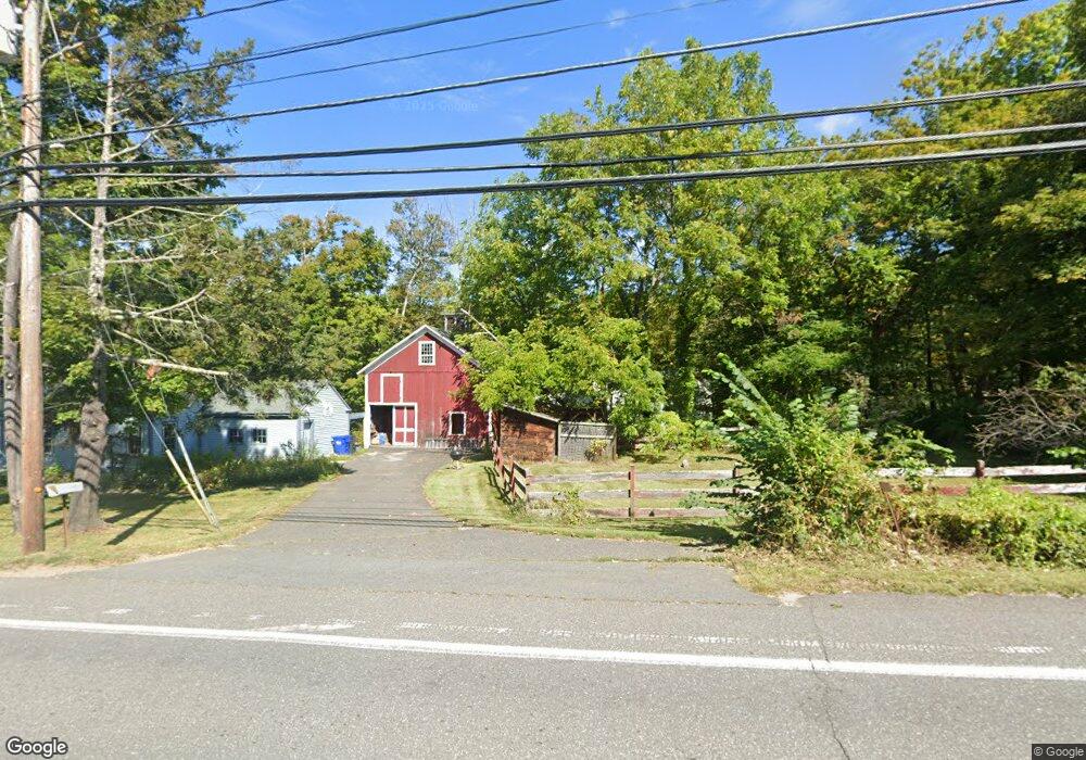 24 Amherst Rd, Pelham, MA 01002 - photo 1