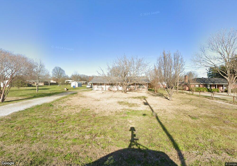 913 Liberty Dr, Corsicana, TX 75110 - photo 1