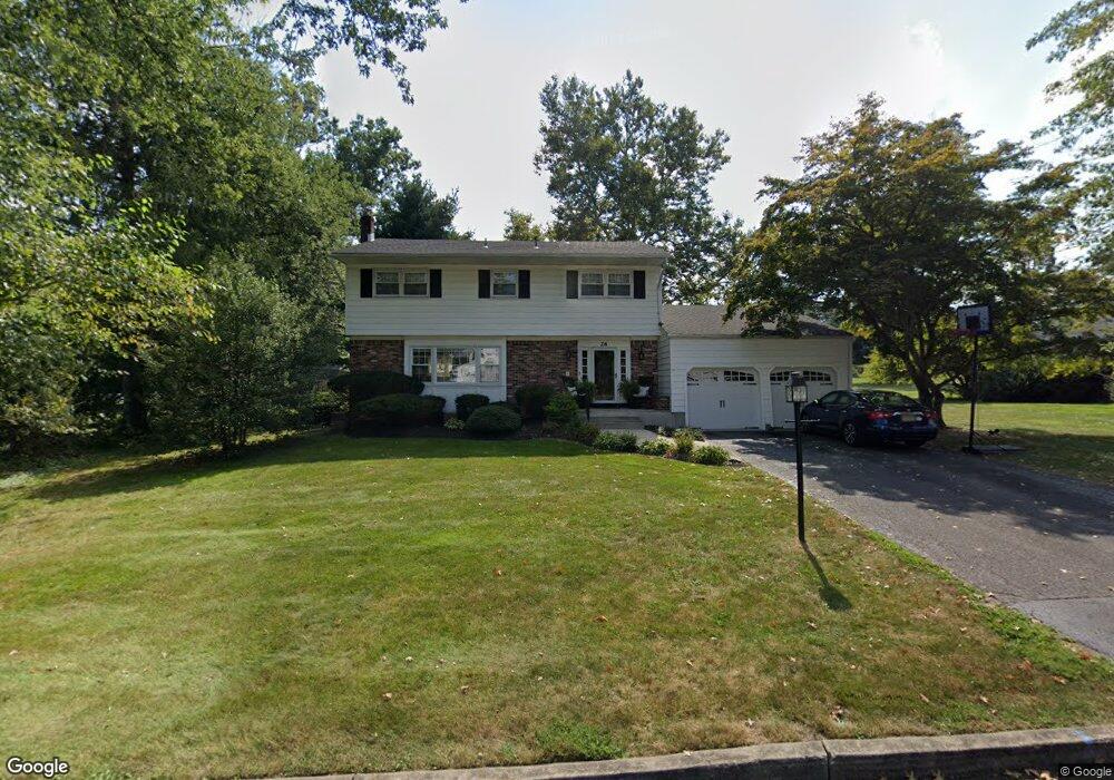 26 Meadow Dr, Hightstown, NJ 08520 - photo 1