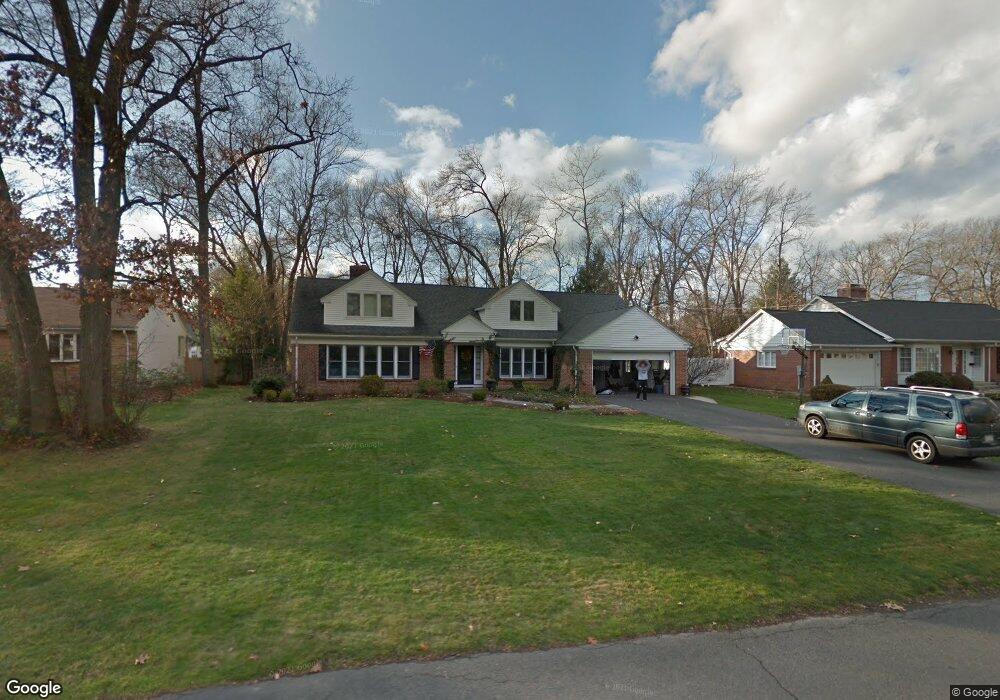 94 Tecumseh Dr, Longmeadow, MA 01106 - photo 1