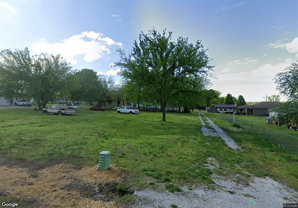 215 Victor St, Oronogo, MO 64855 - photo 1