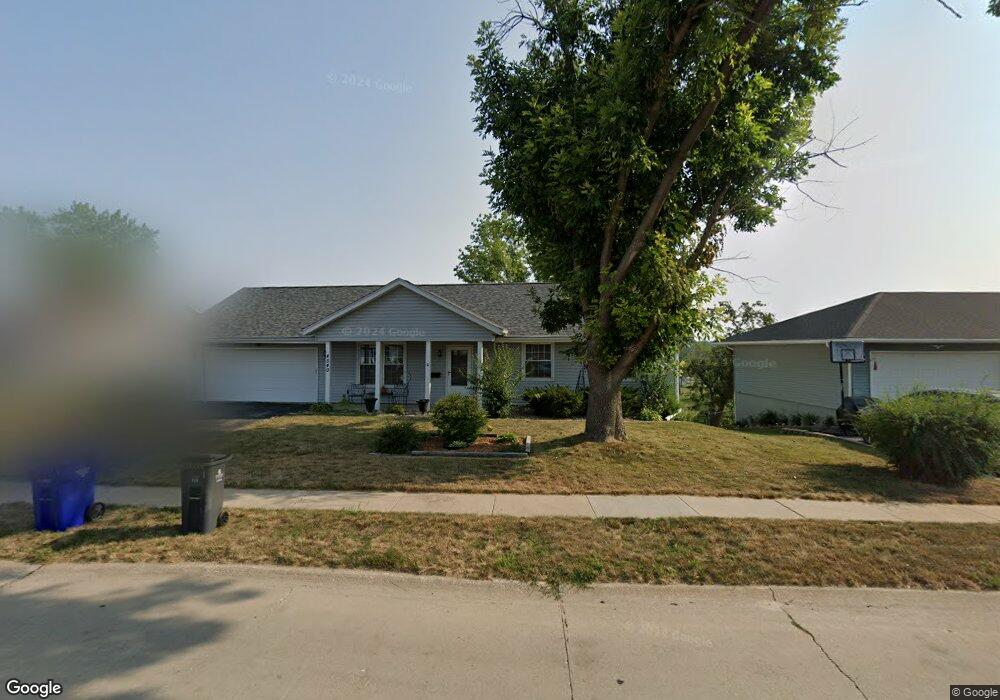 4540 Orchard Dr NW, Cedar Rapids, IA 52405 - photo 1