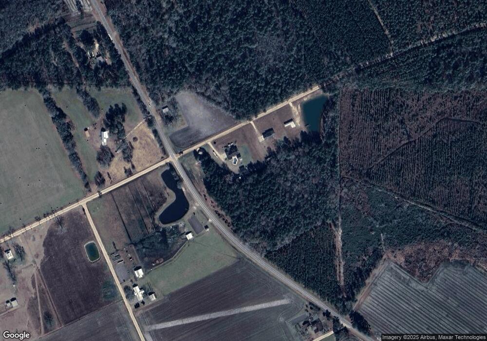 738 Wheaton Rd, Odum, GA 31555 - photo 1