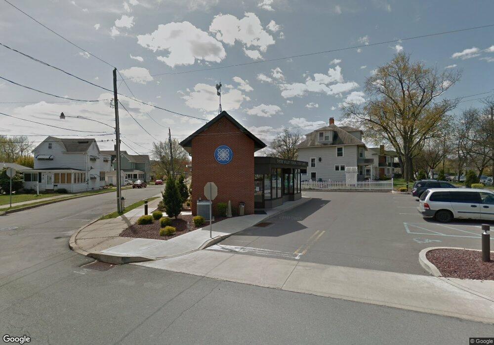 60 Walnut St, Kingston, PA 18704 - photo 1