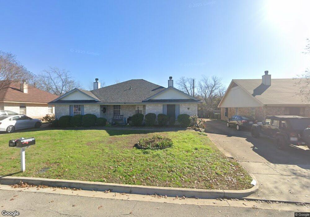 7744 Sable Ln, North Richland Hills, TX 76182 - photo 1