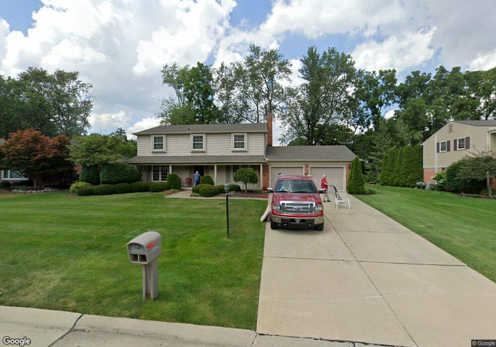 22124 Camelot Ct unit Bldg-Unit, Beverly Hills, MI 48025 - photo 1