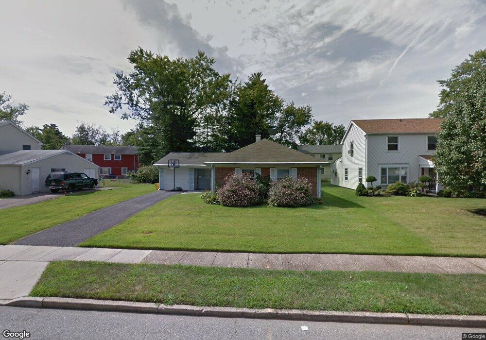 132 Pageant Ln, Willingboro, NJ 08046 - photo 1