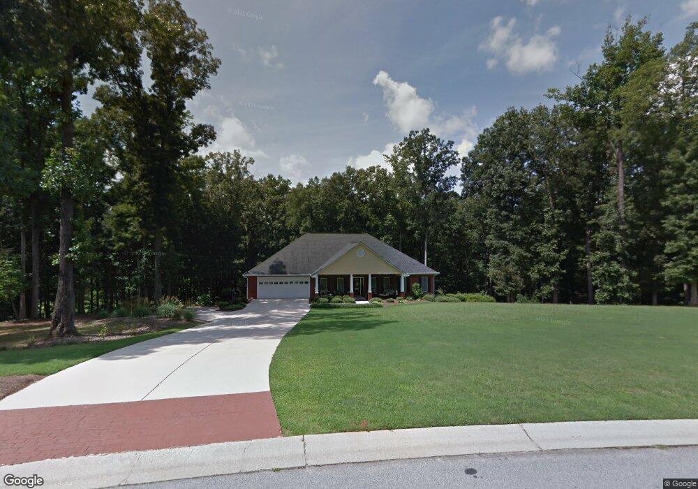 112 Carriage Way, Jefferson, GA 30549 - photo 1