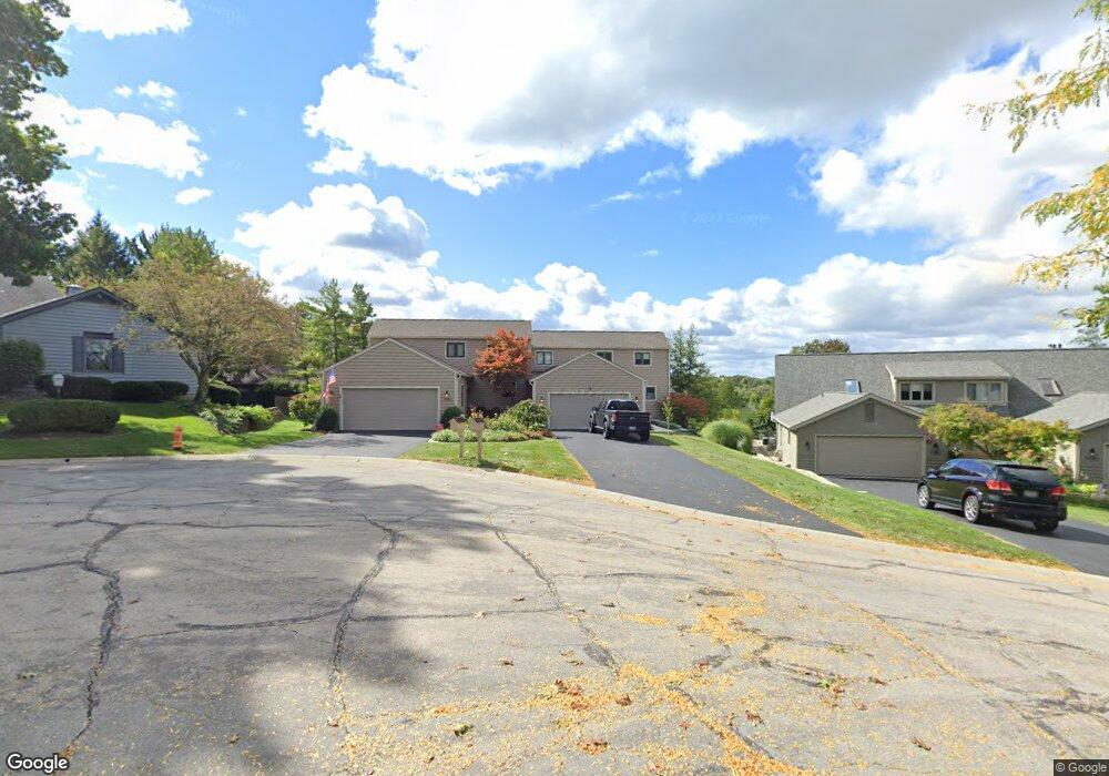 5387 Bennington Woods Ct unit 4, Columbus, OH 43220 - photo 1