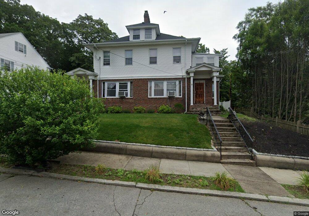 9 Lorraine Ave, Providence, RI 02906 - photo 1