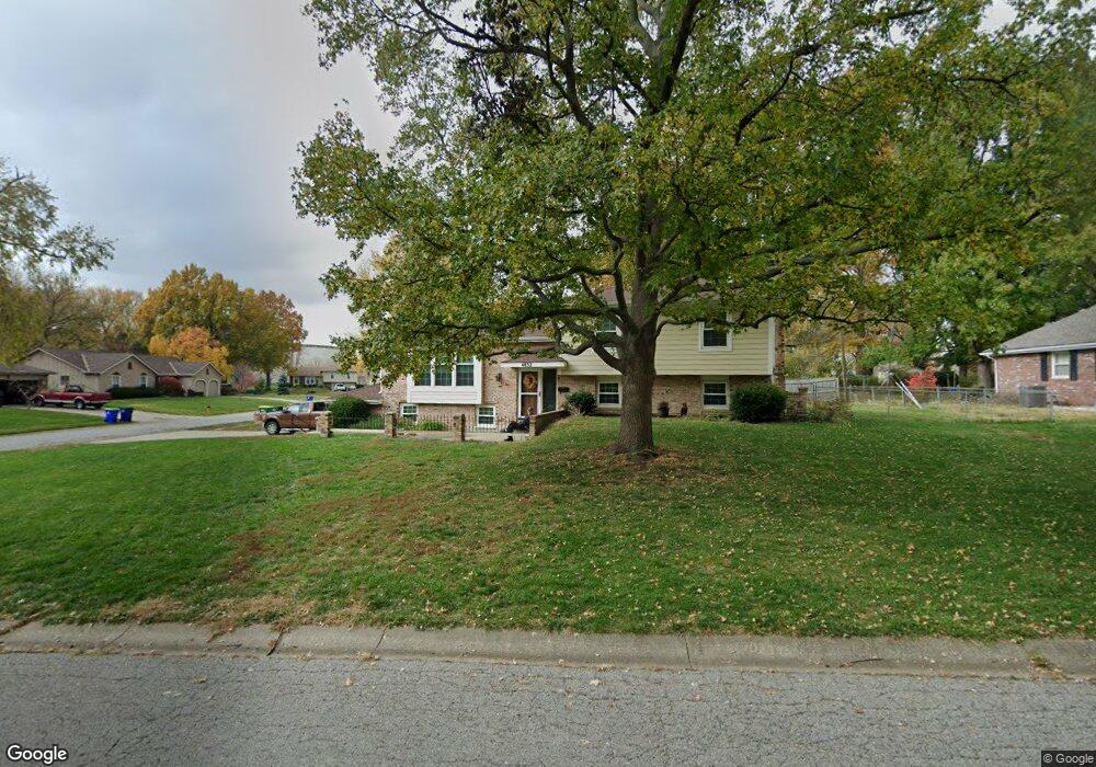 4832 Lucille Ln, Shawnee, KS 66203 - photo 1