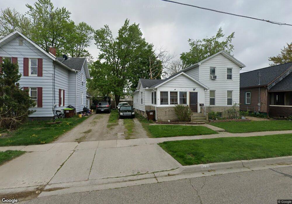 714 Frank St, Adrian, MI 49221 - photo 1