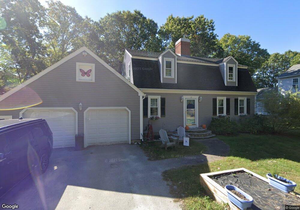 18 Neptune Dr West Dr, South Kingstown, RI 02879 - photo 1