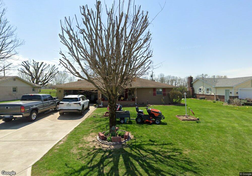1303 Garnet Dr, Anderson, IN 46011 - photo 1
