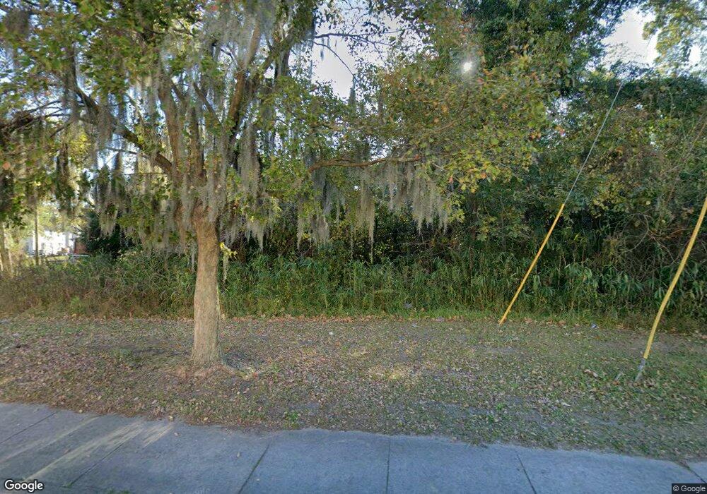 1215 Wheaton St, Savannah, GA 31404 - photo 1