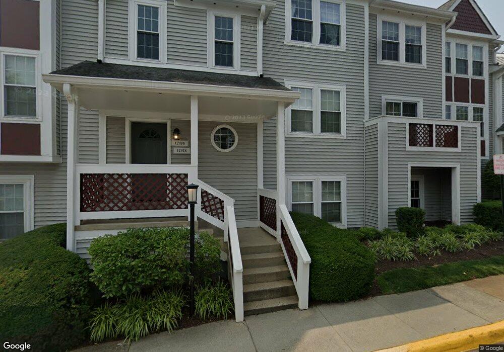 12930 Grays Pointe Rd unit C, Fairfax, VA 22033 - photo 1