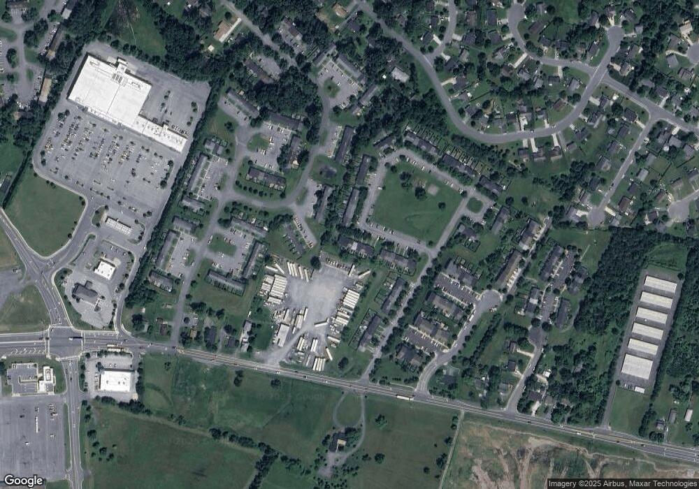 227 Georgetowne Ct, Stephens City, VA 22655 - photo 1