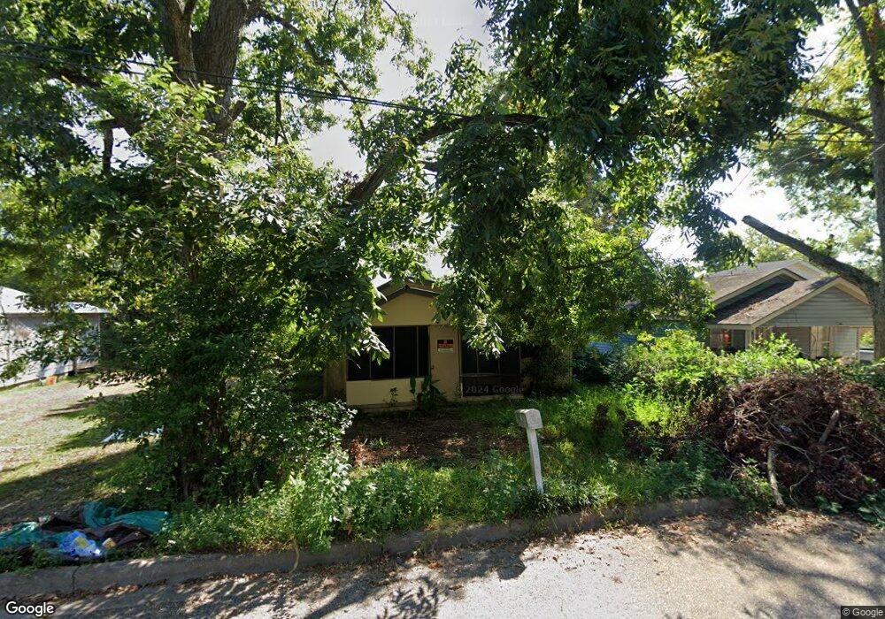 710 Shirley St, Dothan, AL 36303 - photo 1