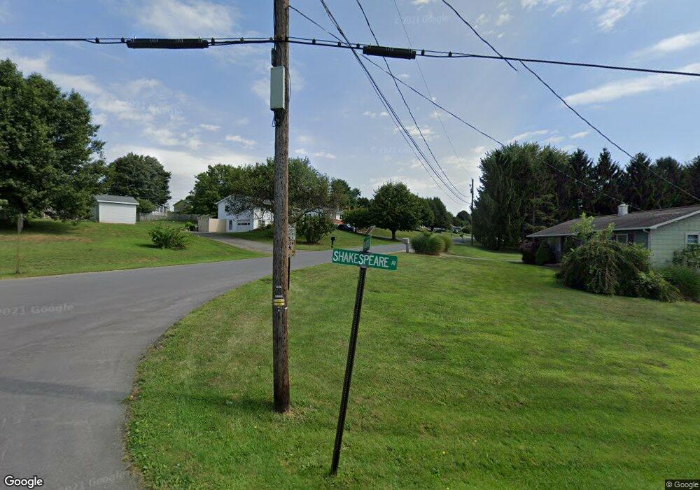 5 Honeysuckle Ln, Milton, PA 17847 - photo 1