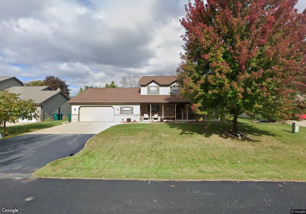 2630 W Sunnyview Cir, Appleton, WI 54914 - photo 1