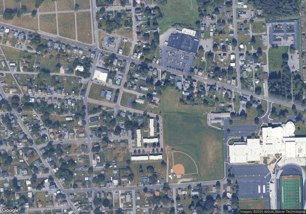 520 Susquehanna Ave, Milton, PA 17847 - photo 1