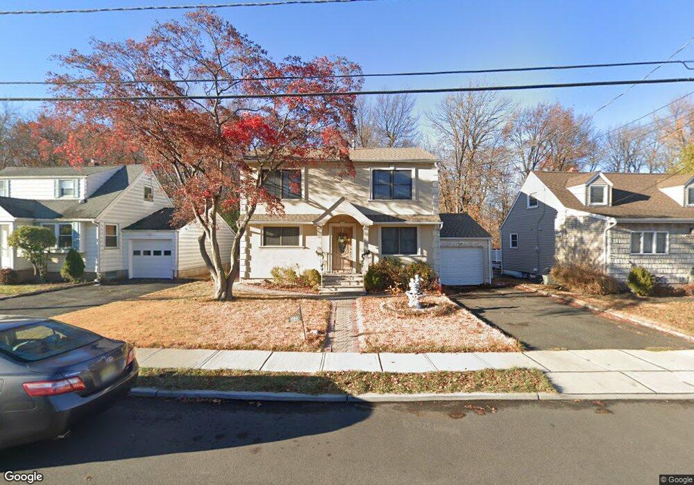 828 Pinewood Rd, Union, NJ 07083 - photo 1