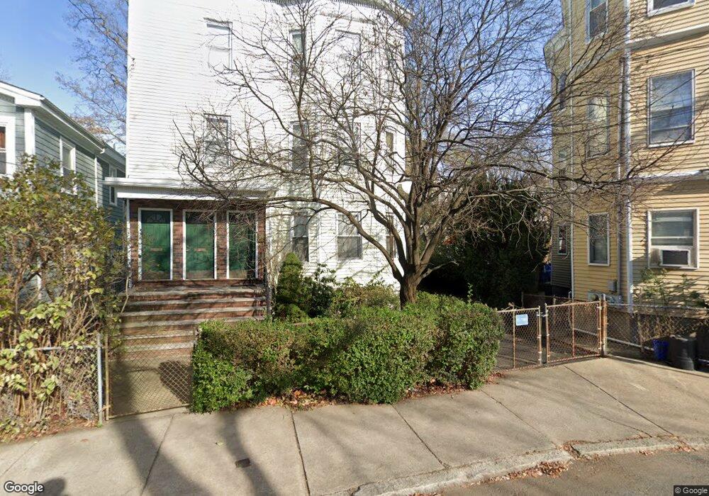 46 Kinnaird St unit 3, Cambridge, MA 02139 - photo 1