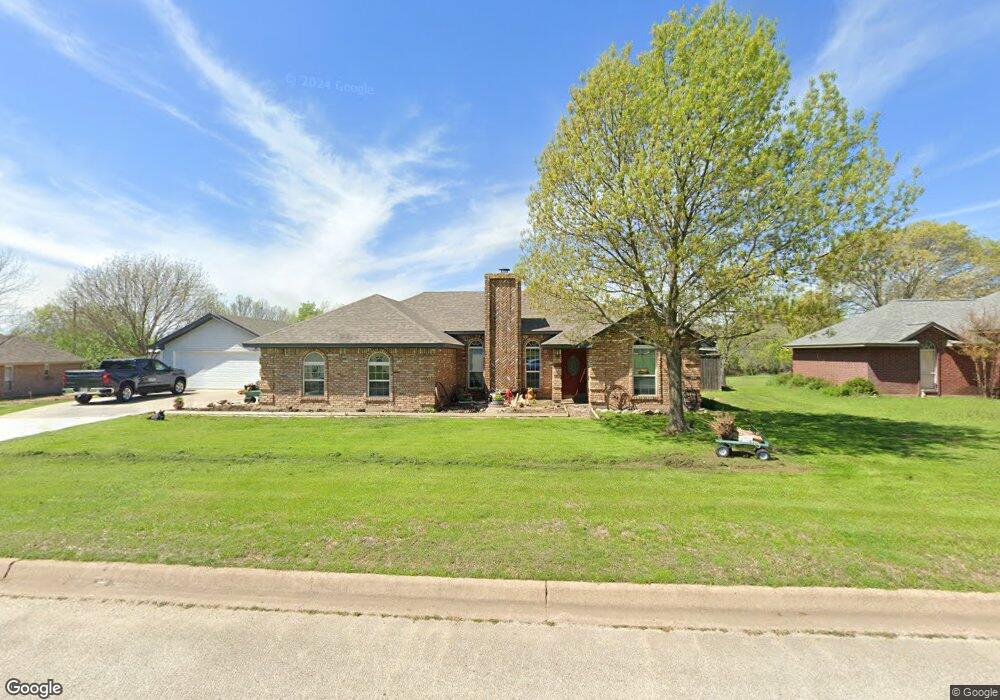 122 Meadow Creek Dr, Weatherford, TX 76085 - photo 1