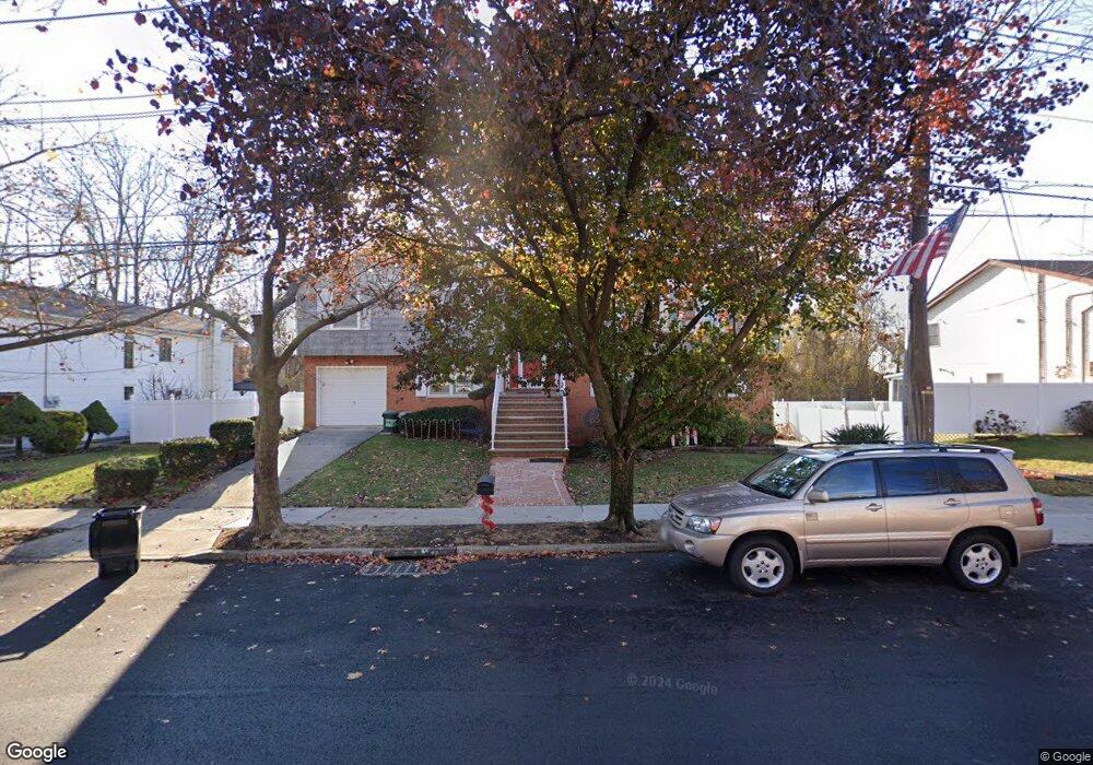 86 N Railroad St, Staten Island, NY 10312 - photo 1