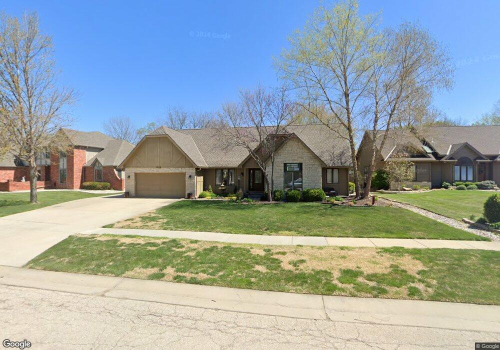 3628 SW Stonybrook Dr, Topeka, KS 66614 - photo 1