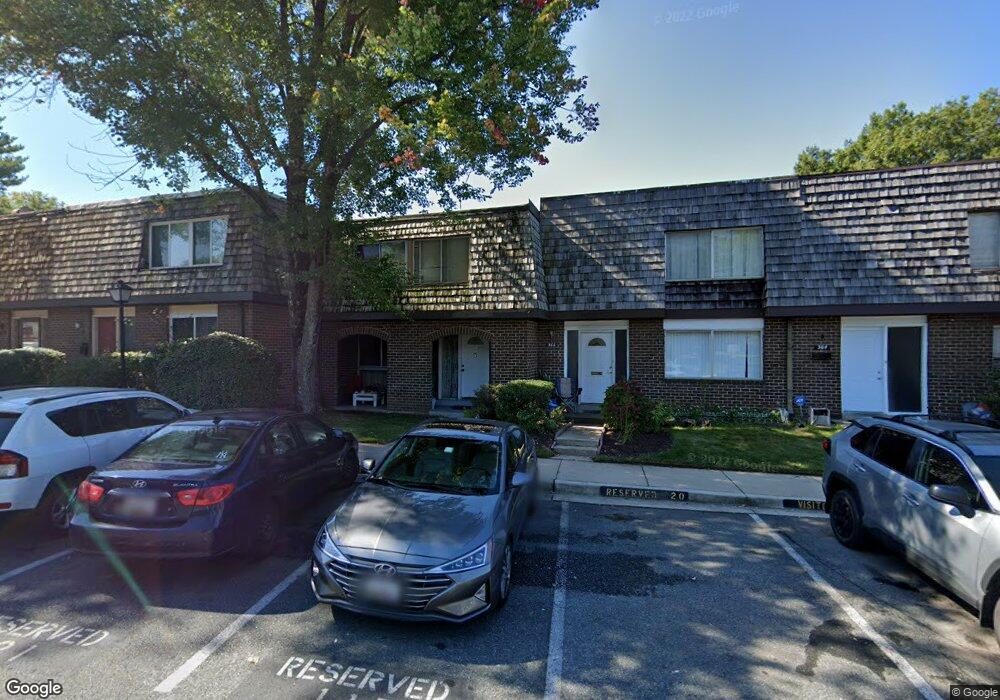 368 W Deer Park Rd, Gaithersburg, MD 20877 - photo 1