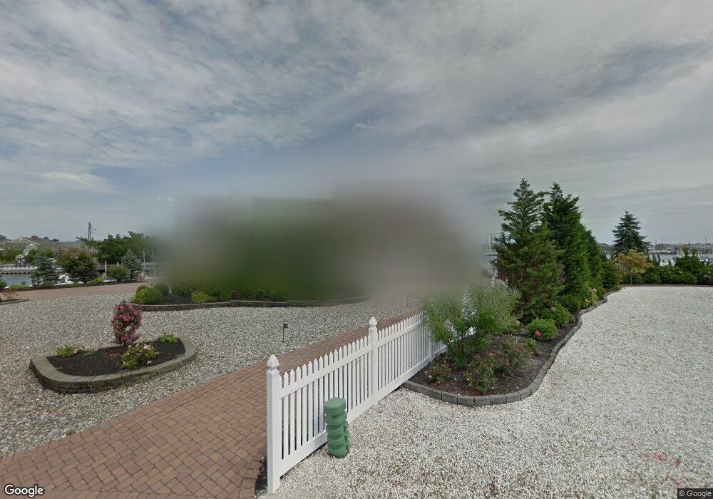 324 Dutchmans Point Rd, Mantoloking, NJ 08738 - photo 1