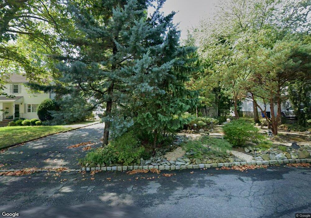 23 Lexington Dr, Livingston, NJ 07039 - photo 1