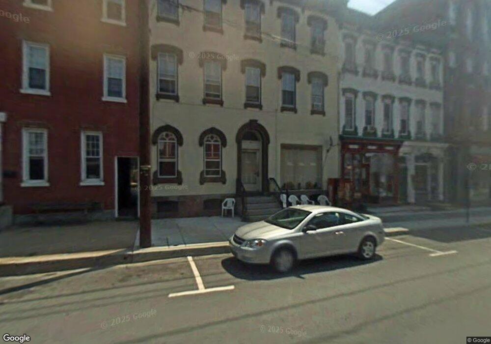 9 N 4th St, Hamburg, PA 19526 - photo 1