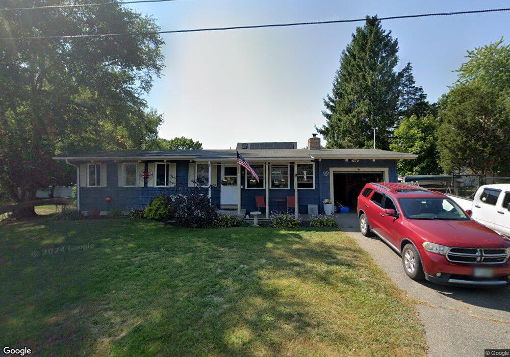 6 Richard St, Hampton, NH 03842 - photo 1