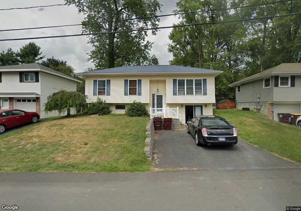 17 Chestnut Ct, Rensselaer, NY 12144 - photo 1