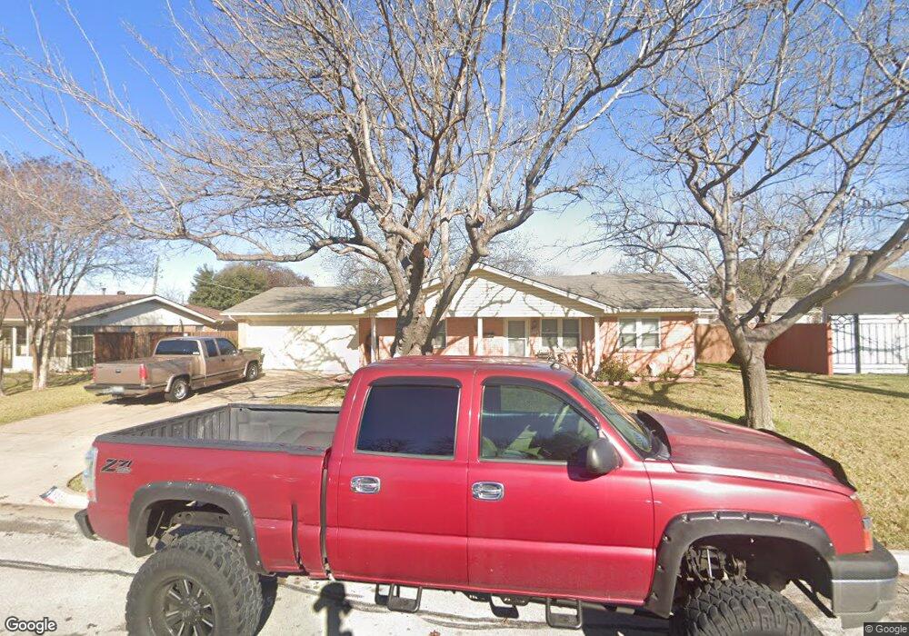 7821 Birchwood Dr, North Richland Hills, TX 76180 - photo 1