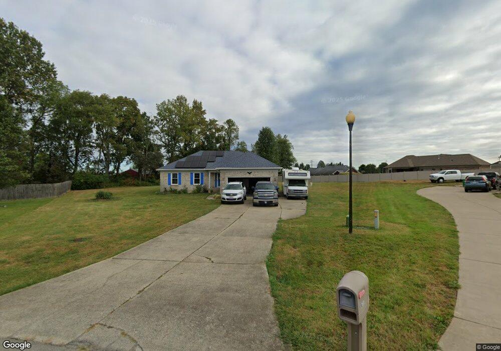 174 Sunrise Ct, Shepherdsville, KY 40165 - photo 1