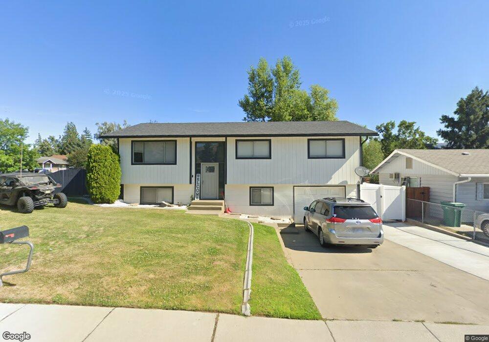 1107 4th St SE, East Wenatchee, WA 98802 - photo 1